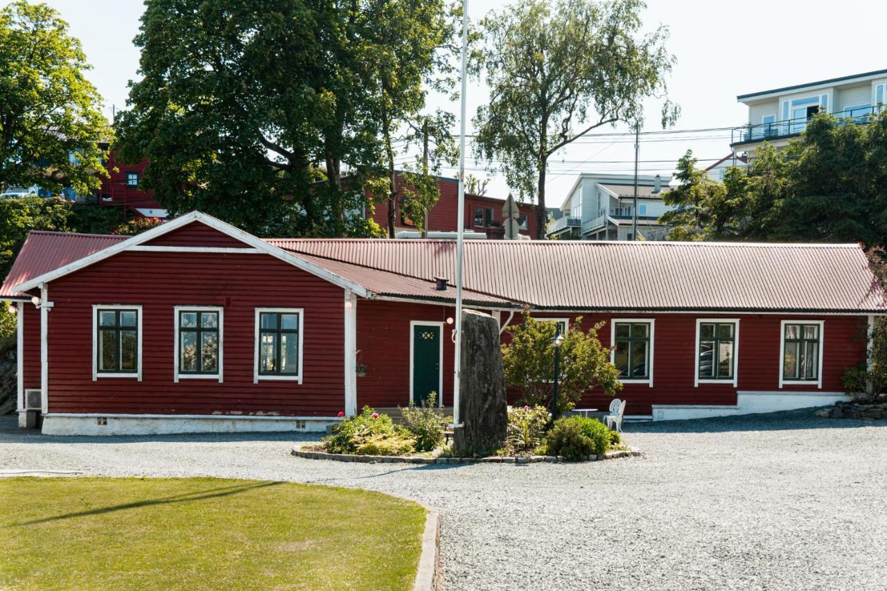 Villa Brattholmen Екстериор снимка
